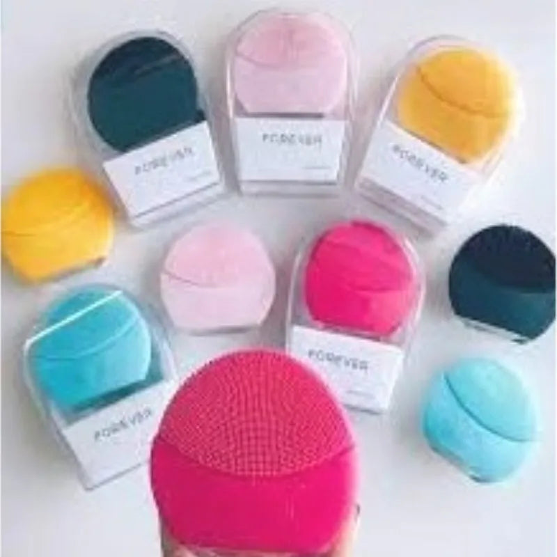 Massageador elétrico de esponja para limpeza facial