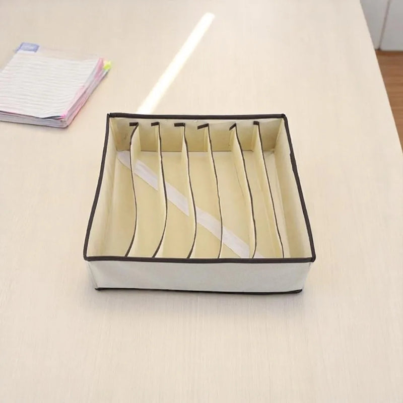 Organizador de gavetas com 7 divisões, portátil, para dobrar roupas e guardar objetos.