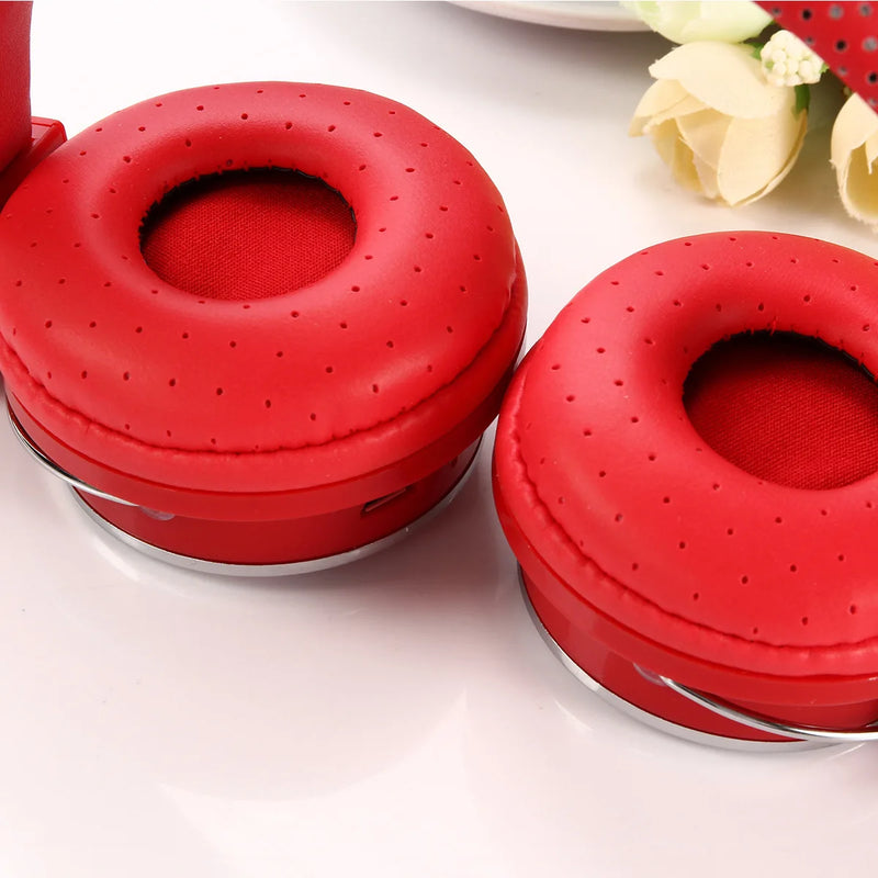 Fones de ouvido Bluetooth de carregamento sem fio Fones de ouvido estéreo 3D elegantes adequados para jogo, iPad Phone e PC