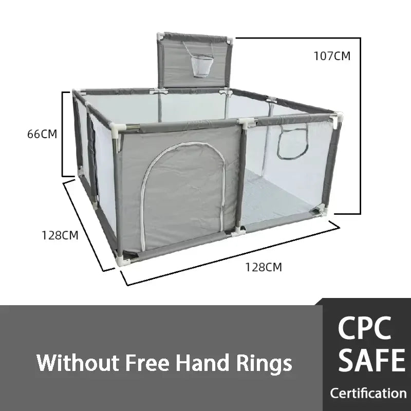 Cercado infantil IMBABY para uso interno, com barreira de segurança, piscina seca e área de recreação para crianças.