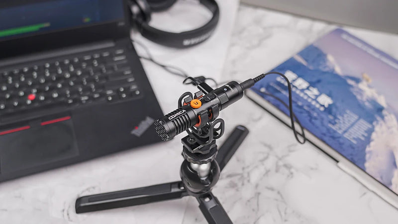 Microfone de câmera Comica VM10 PRO Microfone shotgun USB de modo duplo com monitor de controle de ganho Microfone de entrevista