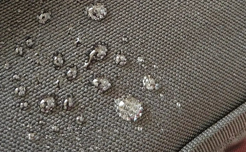 Mochila esportiva tática impermeável de nylon resistente de 25L/50L para trilhas, pesca, caça, acampamento e caminhadas