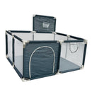 Cercado infantil IMBABY para uso interno, com barreira de segurança, piscina seca e área de recreação para crianças.