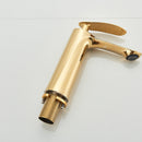 SHBSHAIMY Torneira de pia de banheiro quadrada moderna com núcleo de latão, torneira de água quente e fria, modelo alto/baixo, dourada, montada no deck